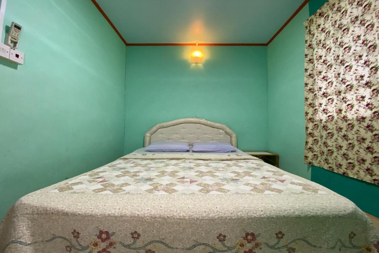 Oyo Home 90286 Yuna Bamboo Rest & Stay Ranau Exterior foto