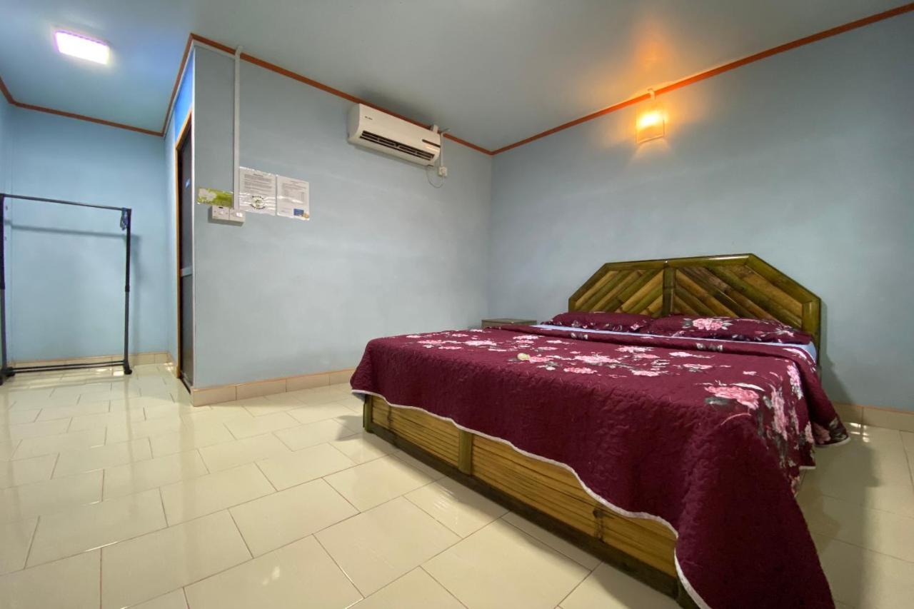 Oyo Home 90286 Yuna Bamboo Rest & Stay Ranau Exterior foto